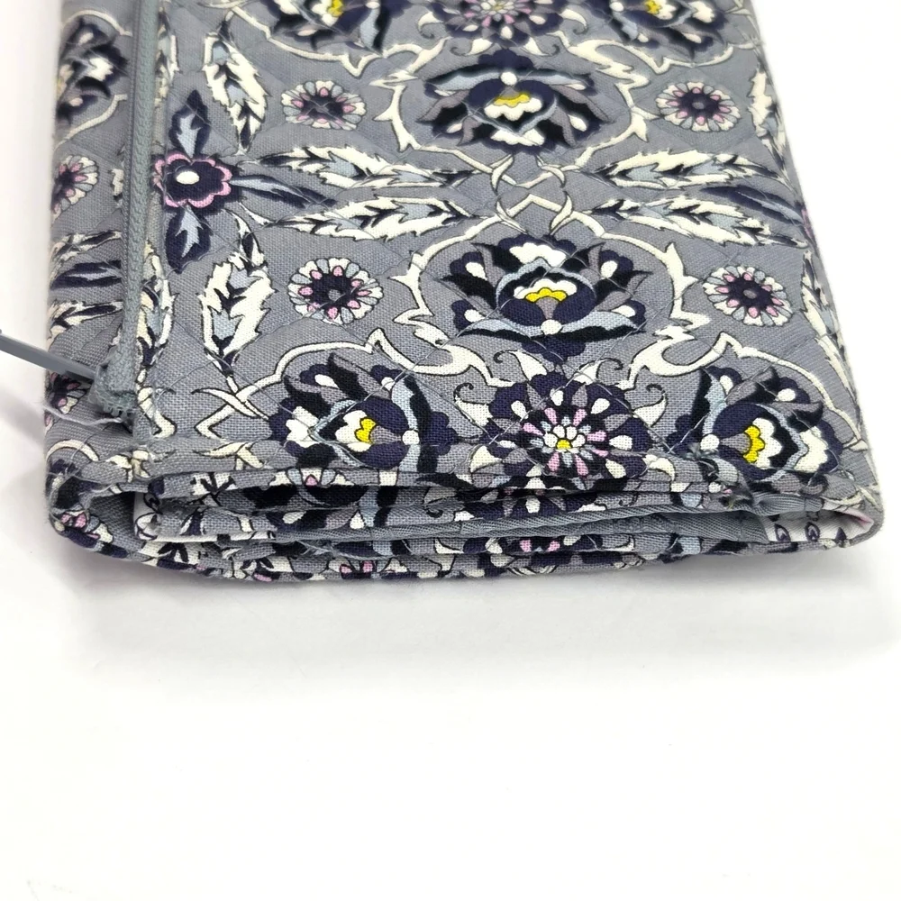 Vera Bradley Plaza Tile Floral Geometric RFID Large Tab Wallet Spring 2021 NWOT - Picture 4 of 16